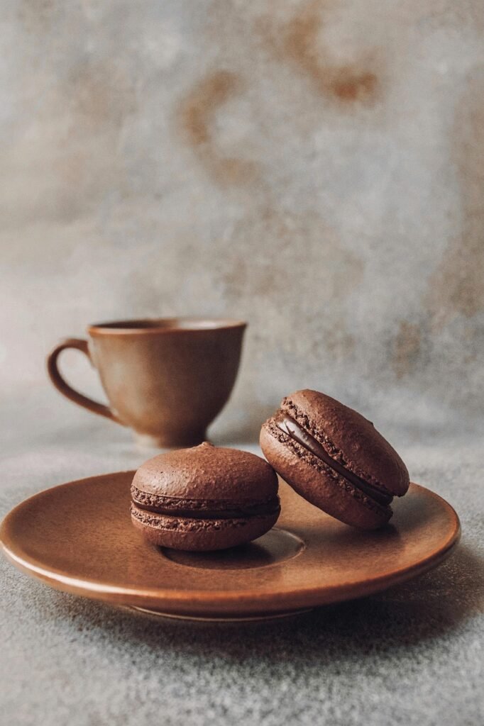 sweets, macaroon, coffee cup, sweetness, tea, coffee, cup, plate, tea cup, saucer, food